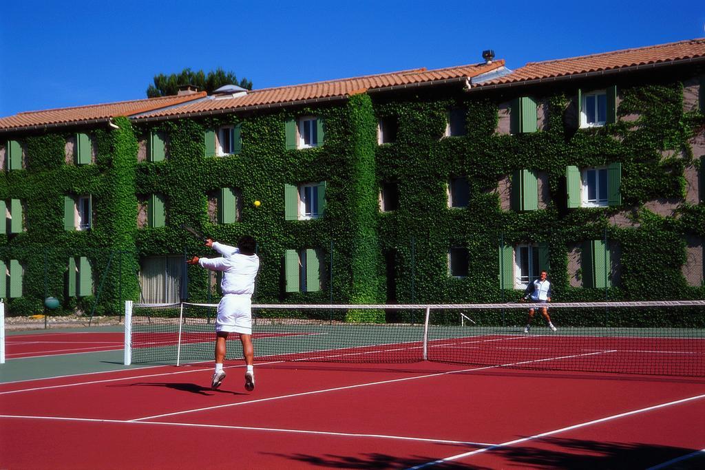 Logis Hotel Restaurant Uzes Pont Du Gard Eksteriør billede